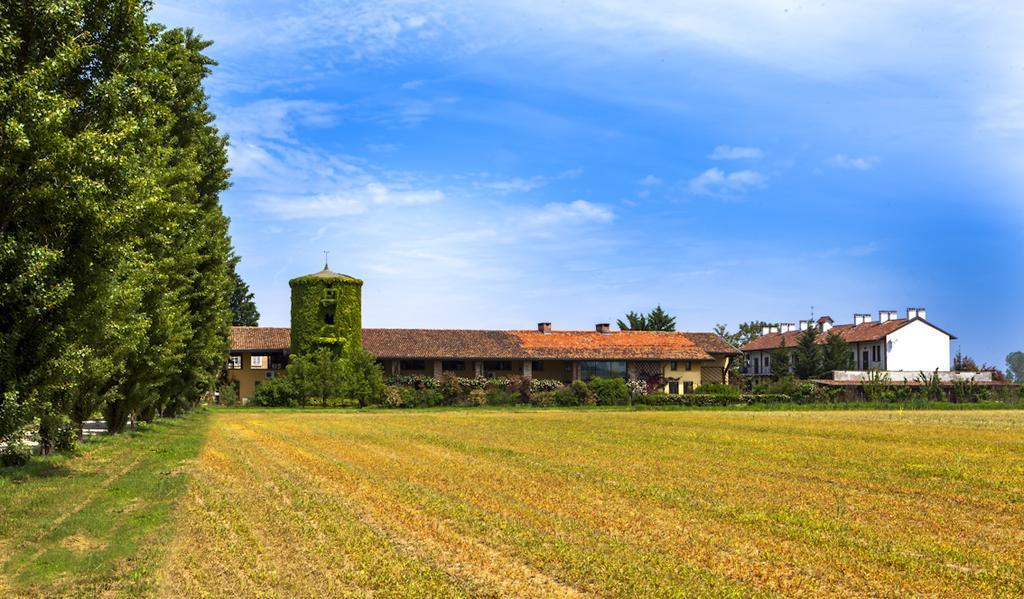 Agriturismo Cascina Marzana Hotel Pavía Exterior foto